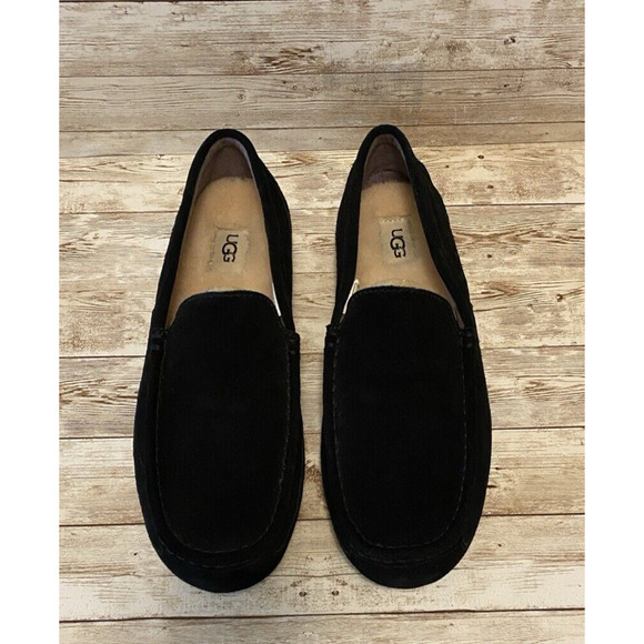 Ugg Loafers Mens Size 10 Black Leather Suede Fleece Lining Loafers NWOB main image 4